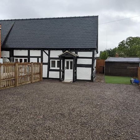 Characterful 2 Bed Cottage, Quiet Village Setting Ashleworth ภายนอก รูปภาพ