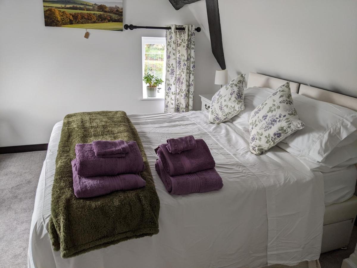 Characterful 2 Bed Cottage, Quiet Village Setting Ashleworth ภายนอก รูปภาพ