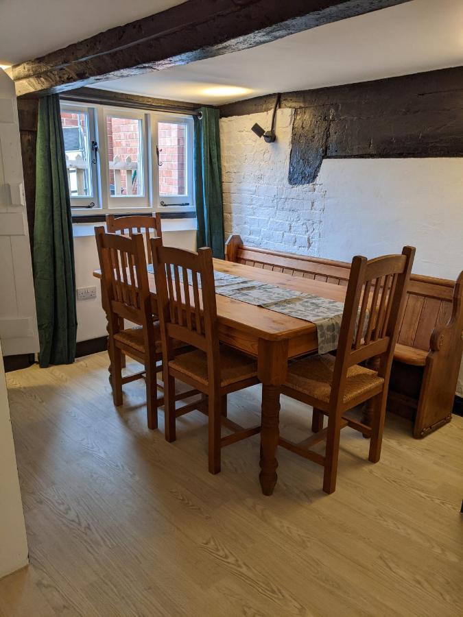 Characterful 2 Bed Cottage, Quiet Village Setting Ashleworth ภายนอก รูปภาพ