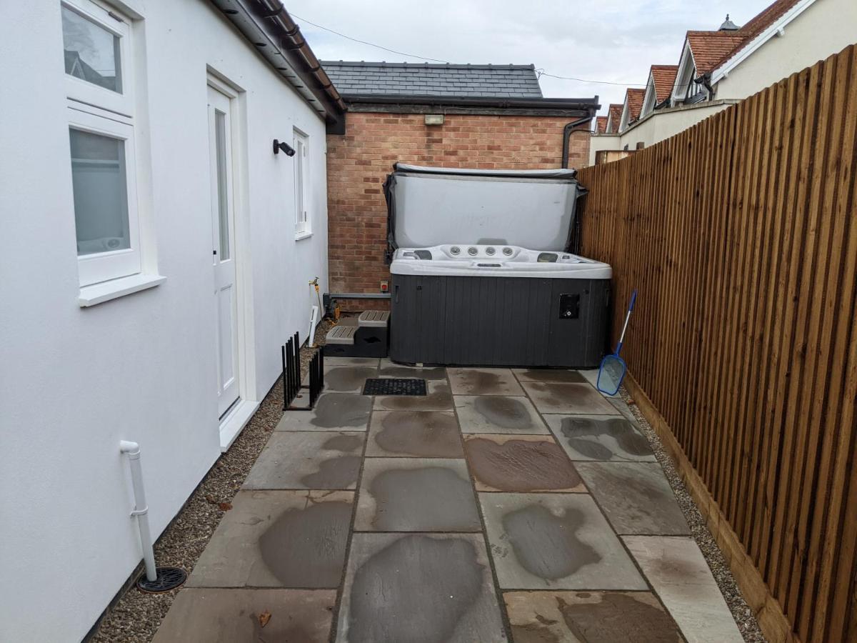 Characterful 2 Bed Cottage, Quiet Village Setting Ashleworth ภายนอก รูปภาพ