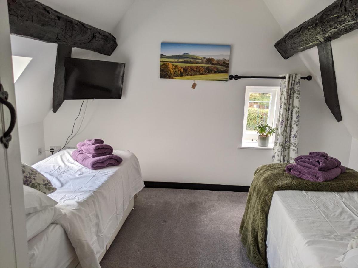Characterful 2 Bed Cottage, Quiet Village Setting Ashleworth ภายนอก รูปภาพ
